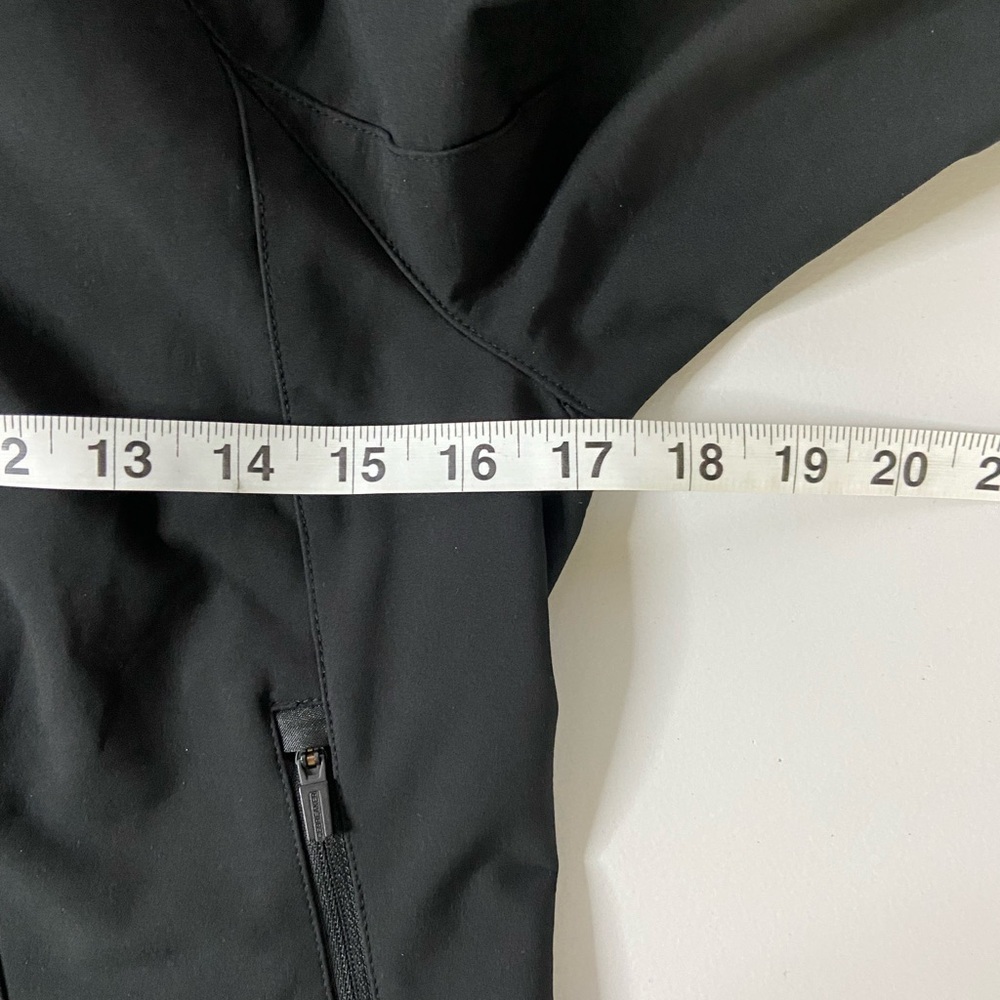 Icebreaker Wool Insulated Soft shell Hooded Jacket Women’s Small Black Outdoor - Picture 6 of 13
